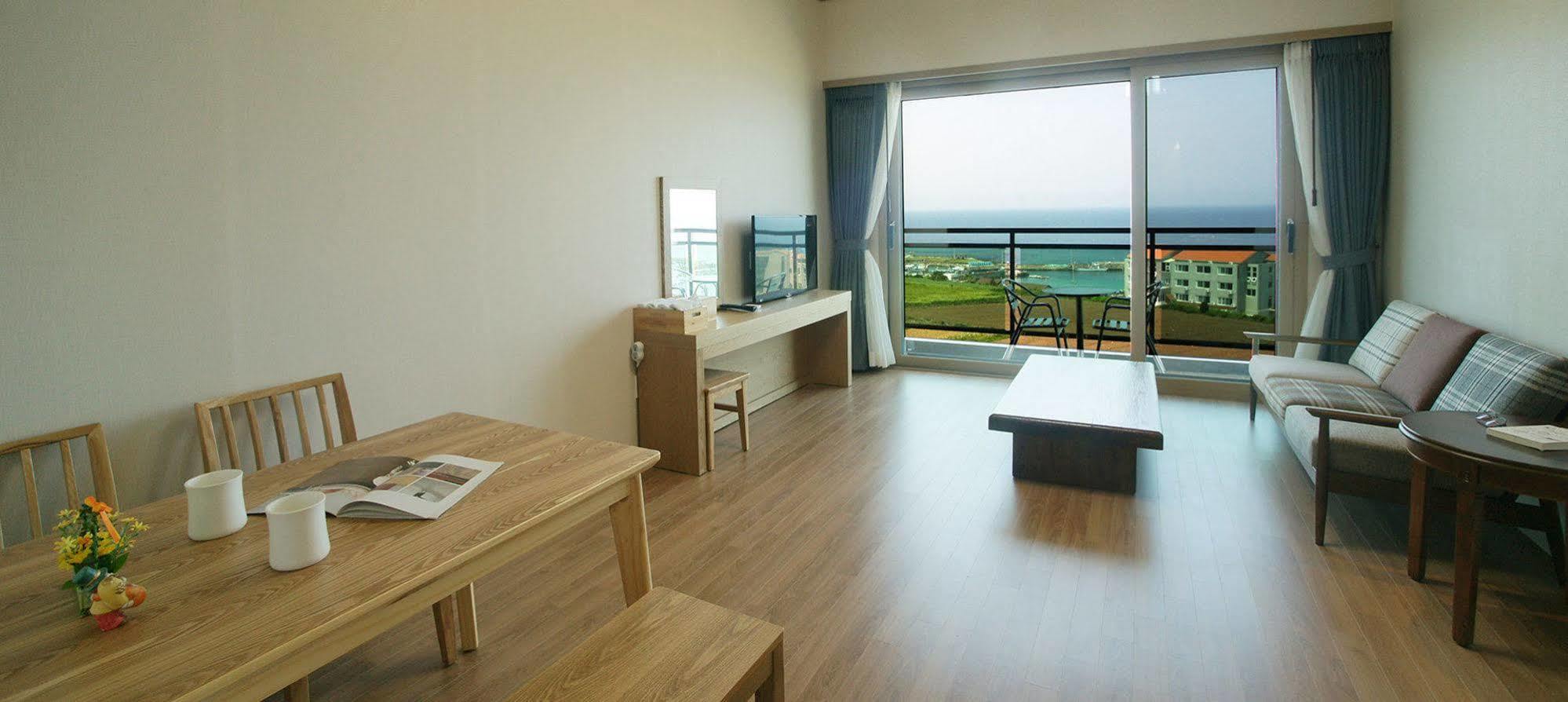 Jeju Resort Екстер'єр фото