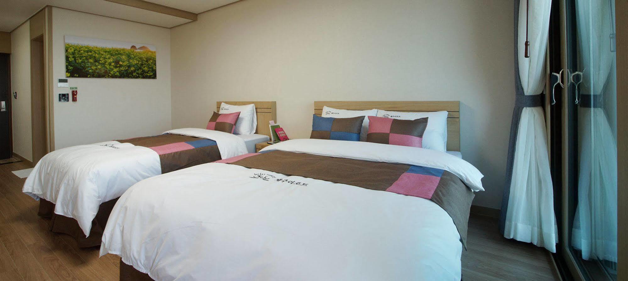 Jeju Resort Екстер'єр фото
